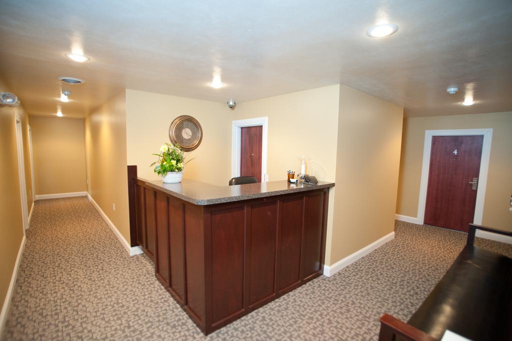 Beacon Hotel Oswego Extérieur photo