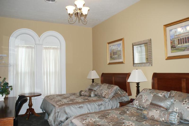 Beacon Hotel Oswego Chambre photo