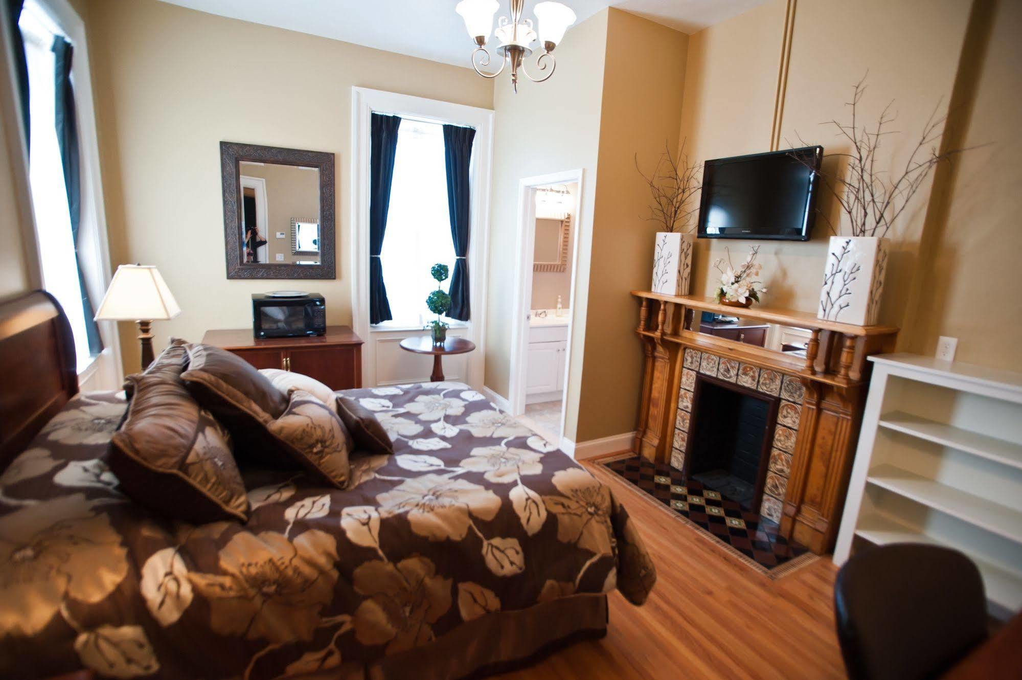 Beacon Hotel Oswego Extérieur photo